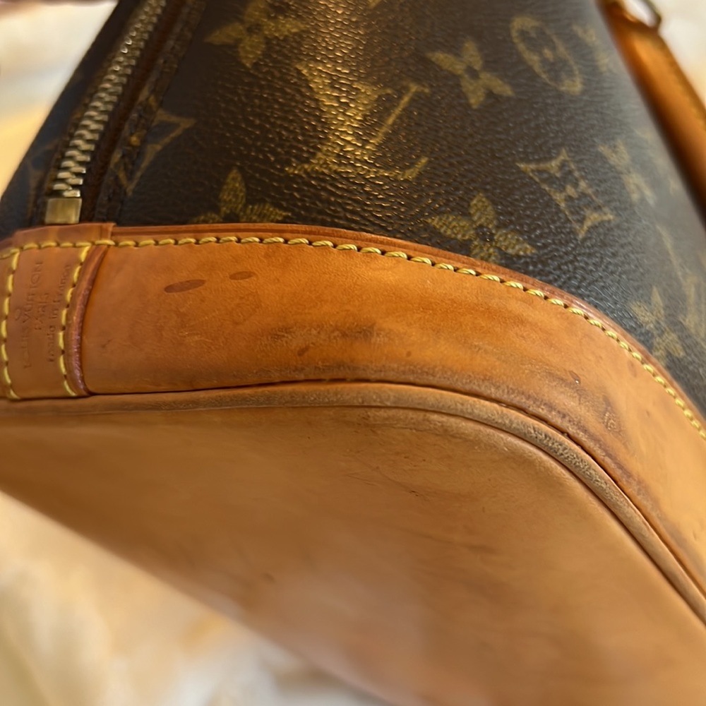 Louis Vuitton Monogram Canvas Alma PM - Picture 10 of 17